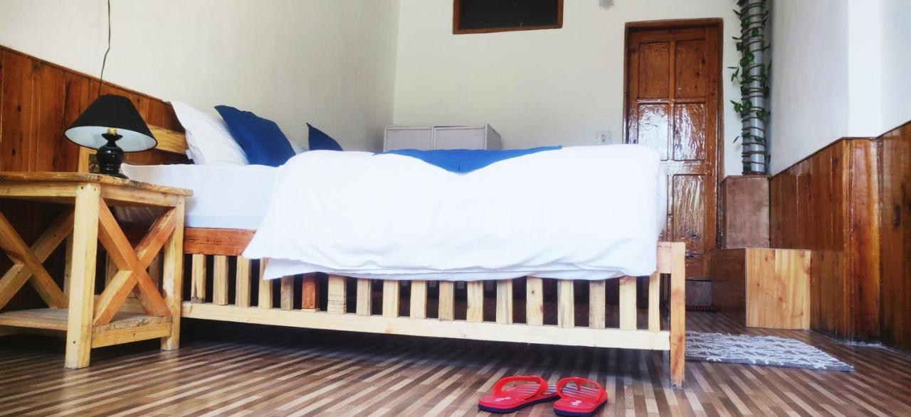 Jibhi Highness River Side Hotel Ngoại thất bức ảnh